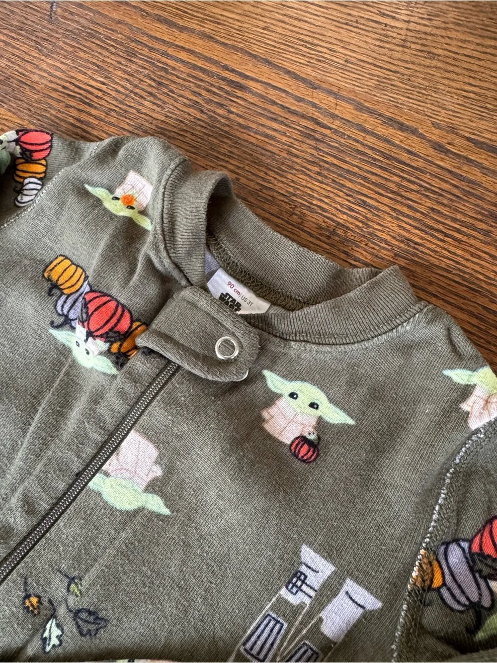 Hanna Andersson Olive Green Baby Yoda Pumpkin Kids One-Piece Footie